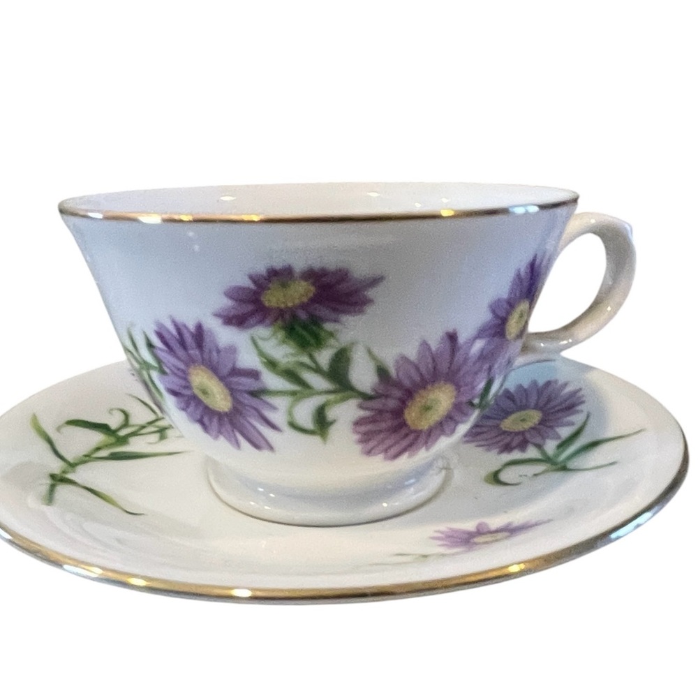 Avon Teacup & Saucer 1991 Blossoms of the Month September Purple Aster Floral